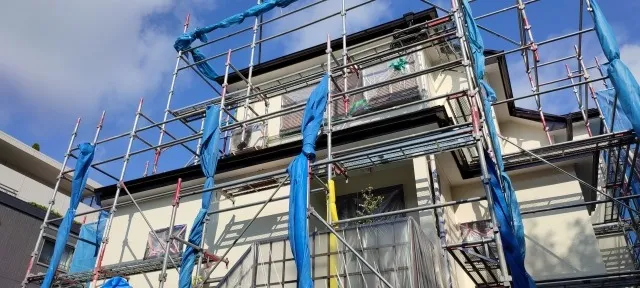 解体工事の養生とは?防音・飛散防止の効果と知っておくべき知識